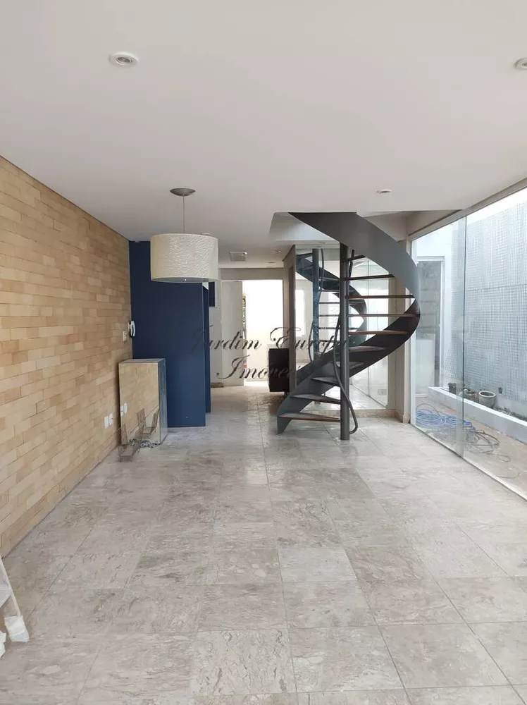 Casa à venda e aluguel com 2 quartos, 250m² - Foto 7