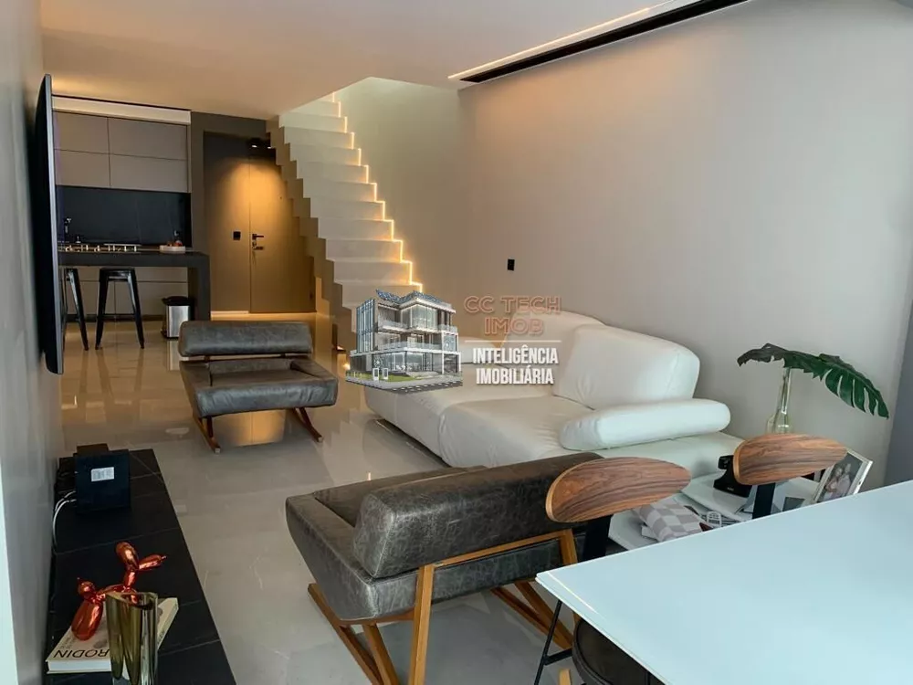 Cobertura, 3 quartos, 205 m² - Foto 2