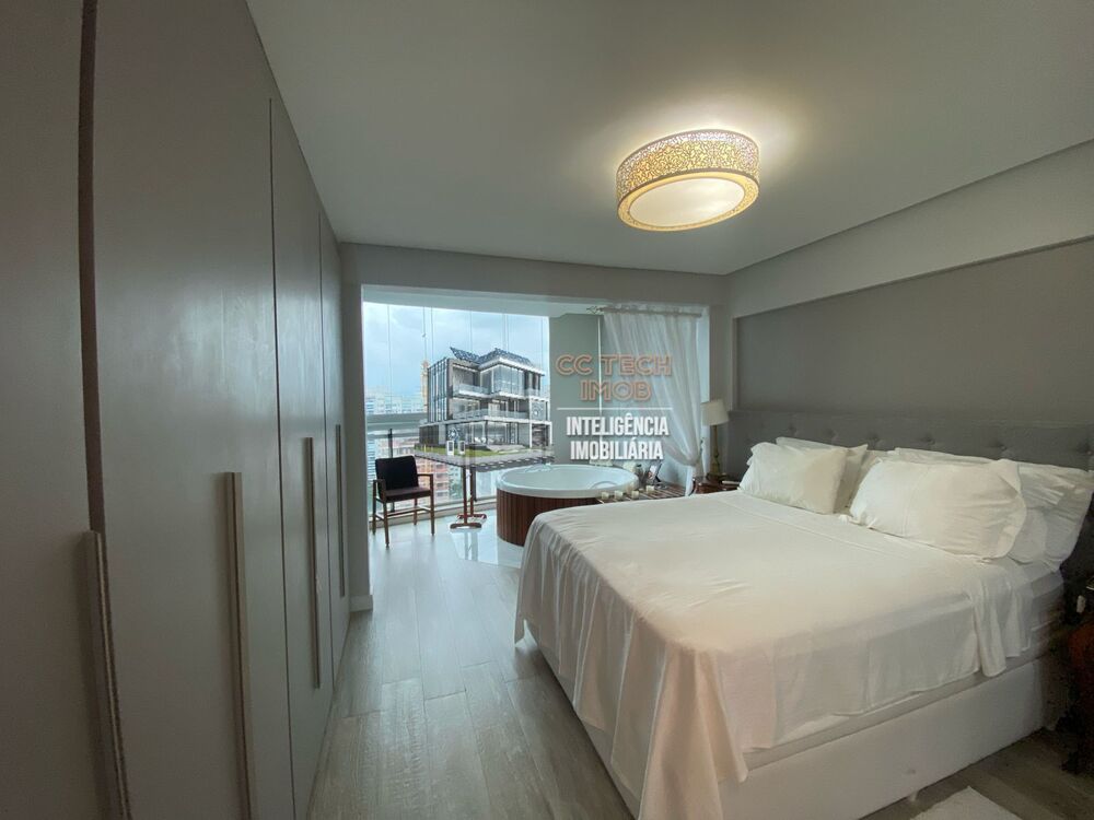 Cobertura, 3 quartos, 265 m² - Foto 2