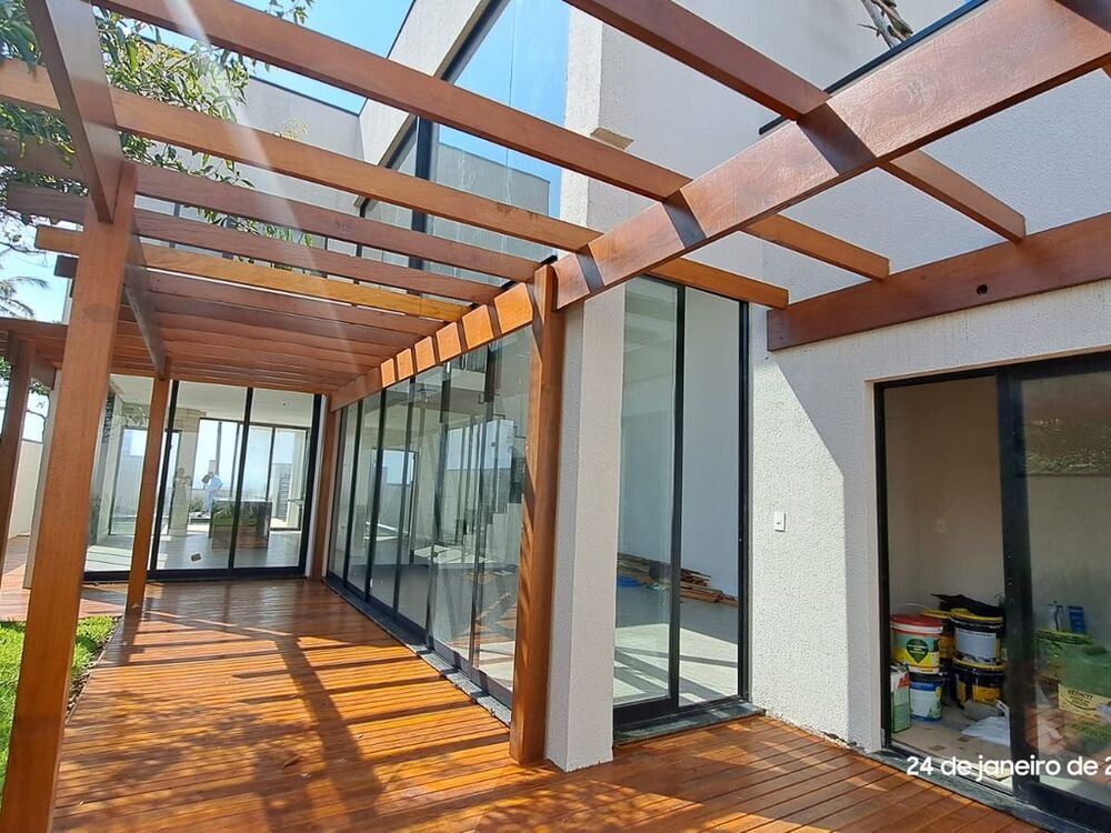 Casa à venda com 4 quartos, 160m² - Foto 4