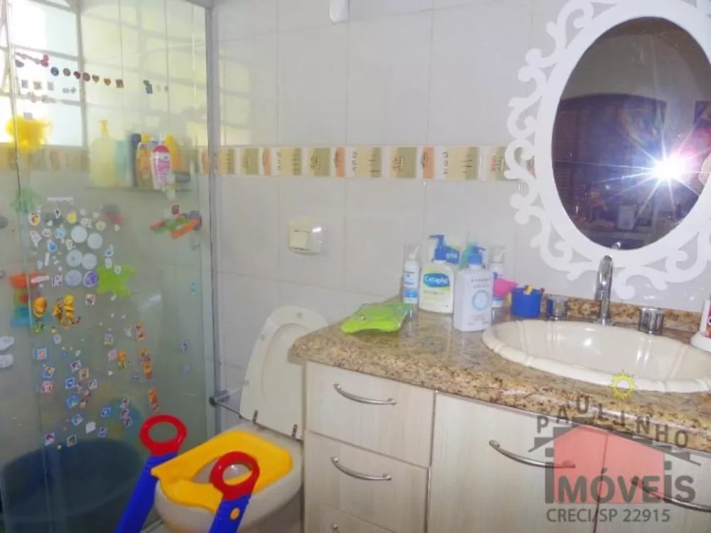 Casa de Condomínio à venda com 4 quartos, 400m² - Foto 17