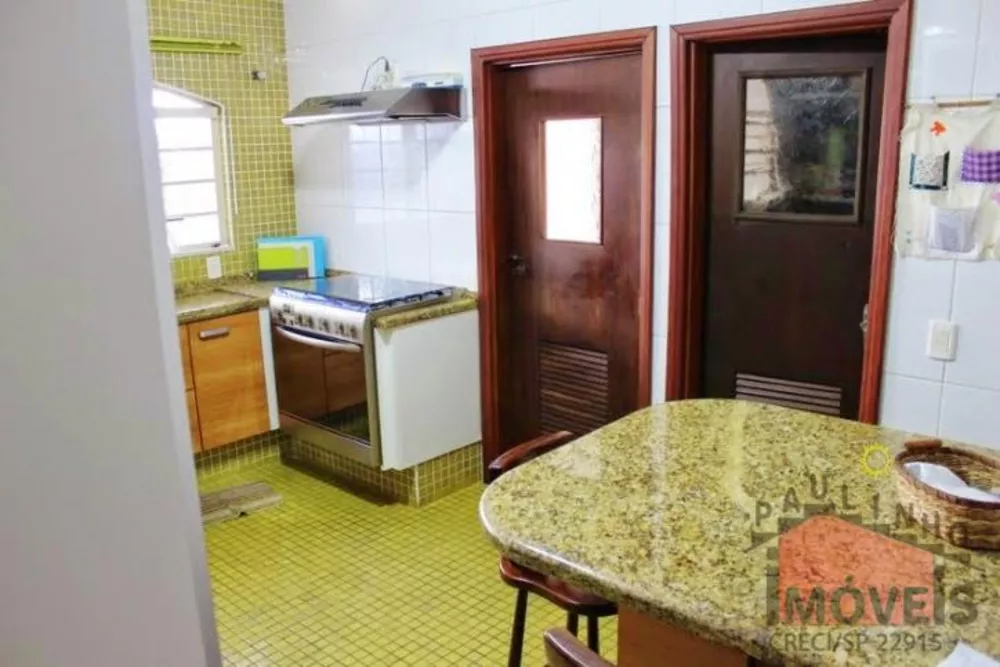 Casa de Condomínio à venda com 4 quartos, 400m² - Foto 10