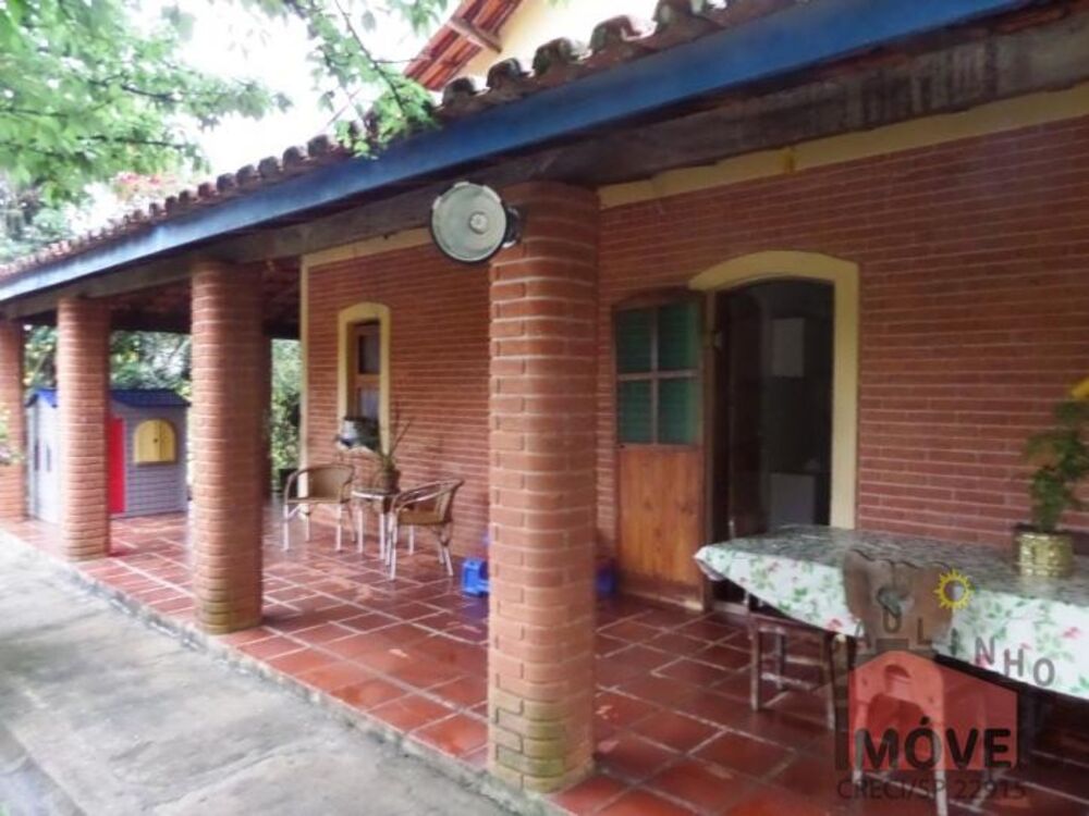 Chácara à venda com 4 quartos, 316m² - Foto 32