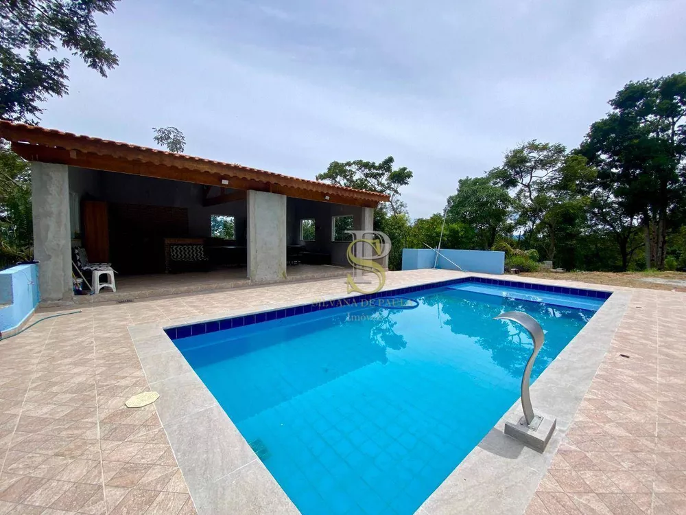 Chácara, 2 quartos, 1374 m² - Foto 1
