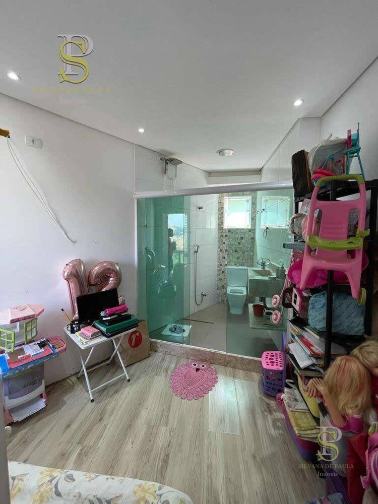 Casa, 3 quartos, 180 m² - Foto 13