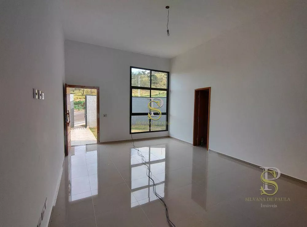 Casa, 3 quartos, 177 m² - Foto 2
