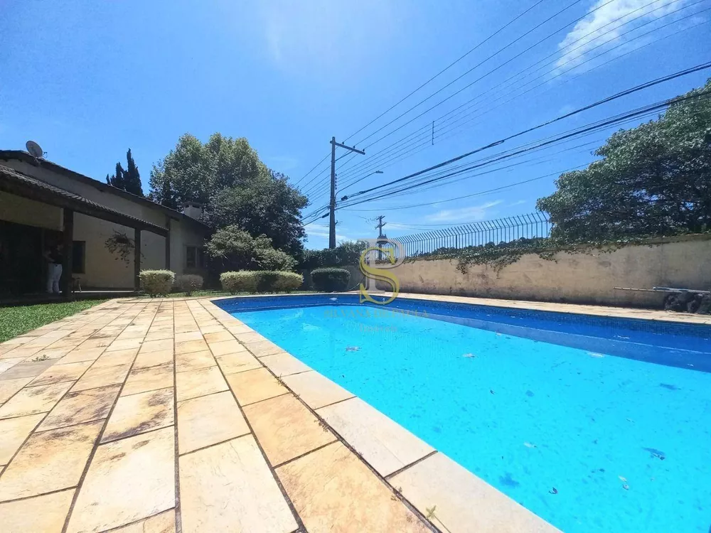 Casa, 3 quartos, 285 m² - Foto 1