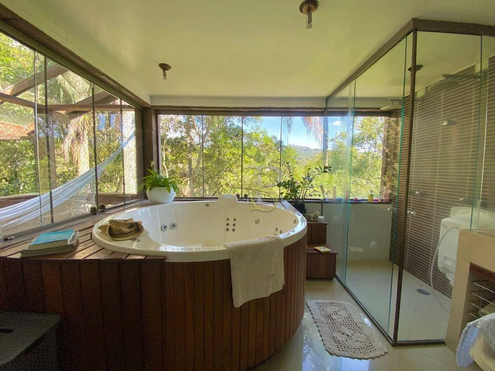 Casa, 3 quartos, 300 m² - Foto 15