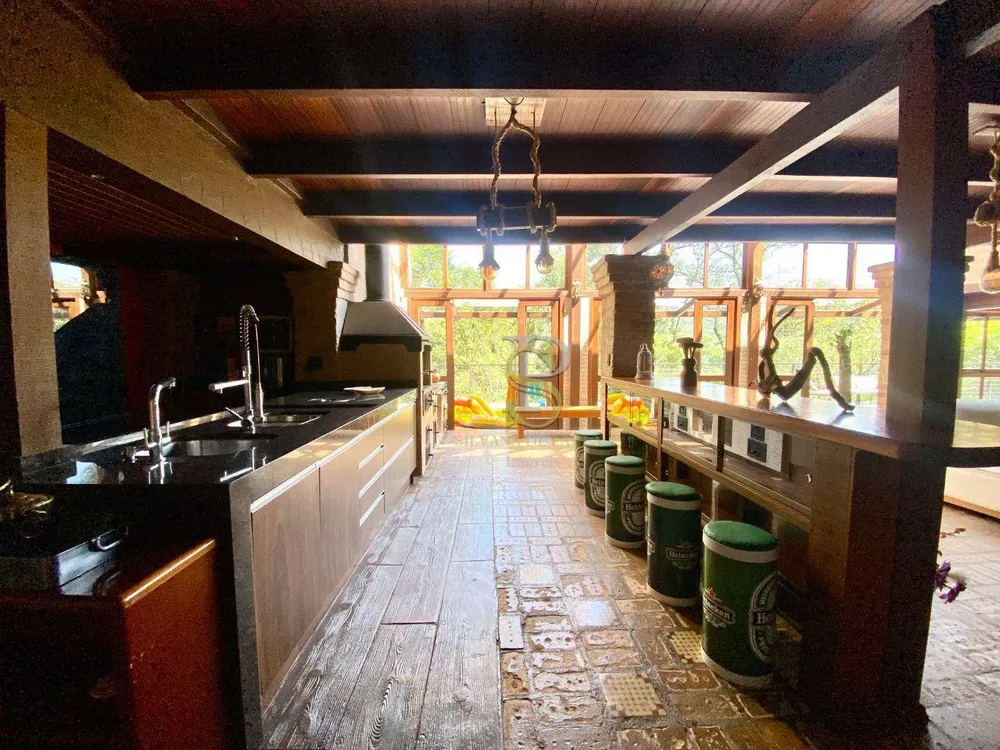 Casa, 3 quartos, 300 m² - Foto 6
