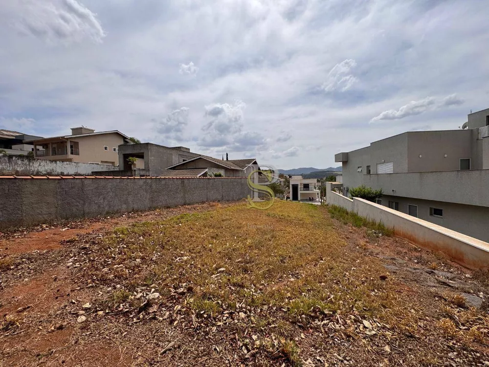 Loteamento e Condomínio, 618 m² - Foto 1