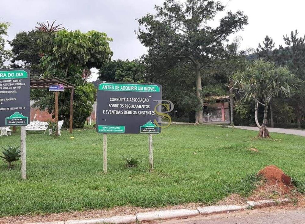 Chácara à venda com 4 quartos, 612m² - Foto 4