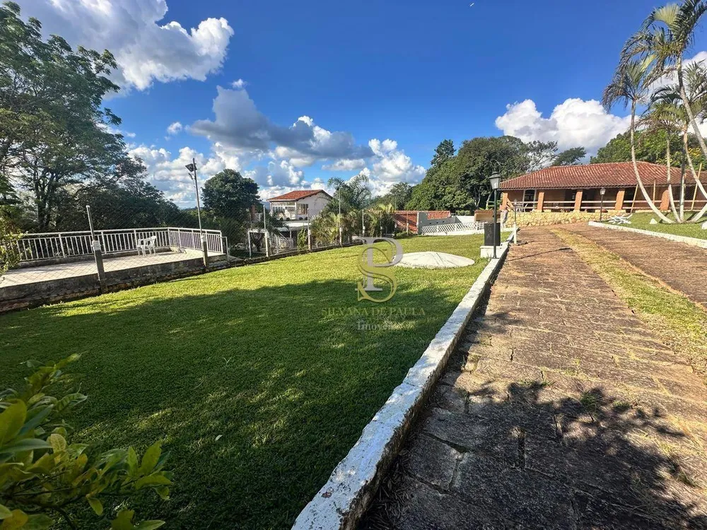 Chácara, 3 quartos, 1335 m² - Foto 2