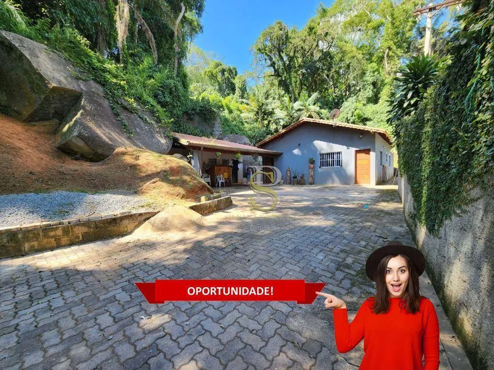 Chácara, 3 quartos, 3000 m² - Foto 1
