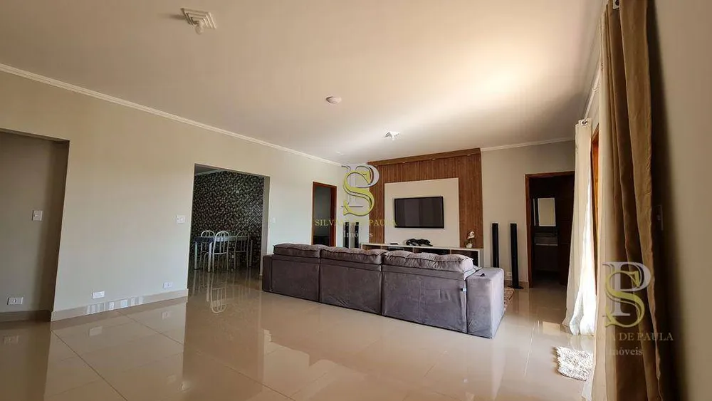 Chácara, 3 quartos, 2046 m² - Foto 14
