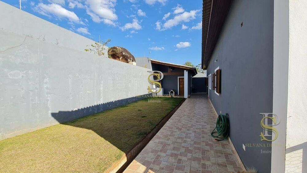Chácara, 3 quartos, 2046 m² - Foto 8