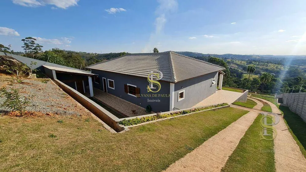Chácara, 3 quartos, 2046 m² - Foto 2