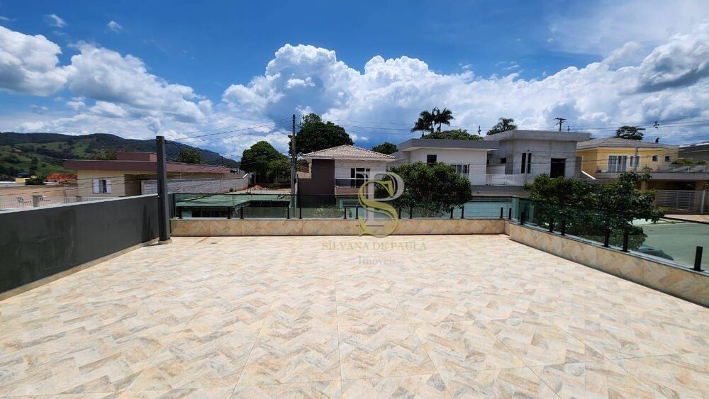 Casa à venda com 3 quartos, 237m² - Foto 3