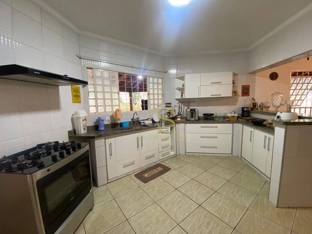 Chácara, 3 quartos, 980 m² - Foto 3