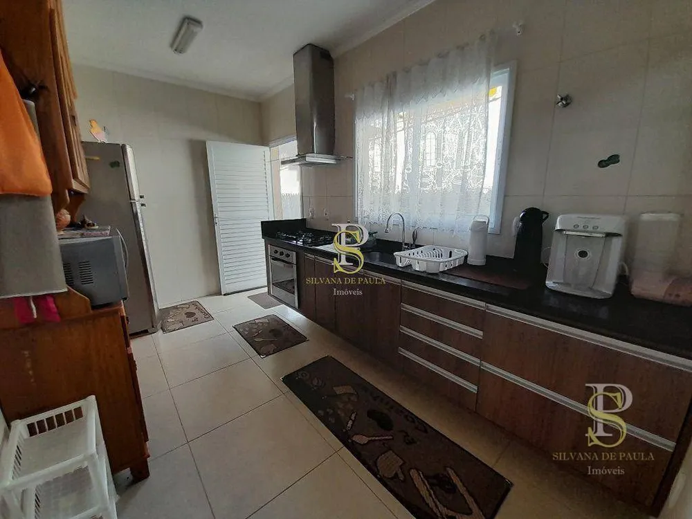 Chácara, 3 quartos, 1200 m² - Foto 8