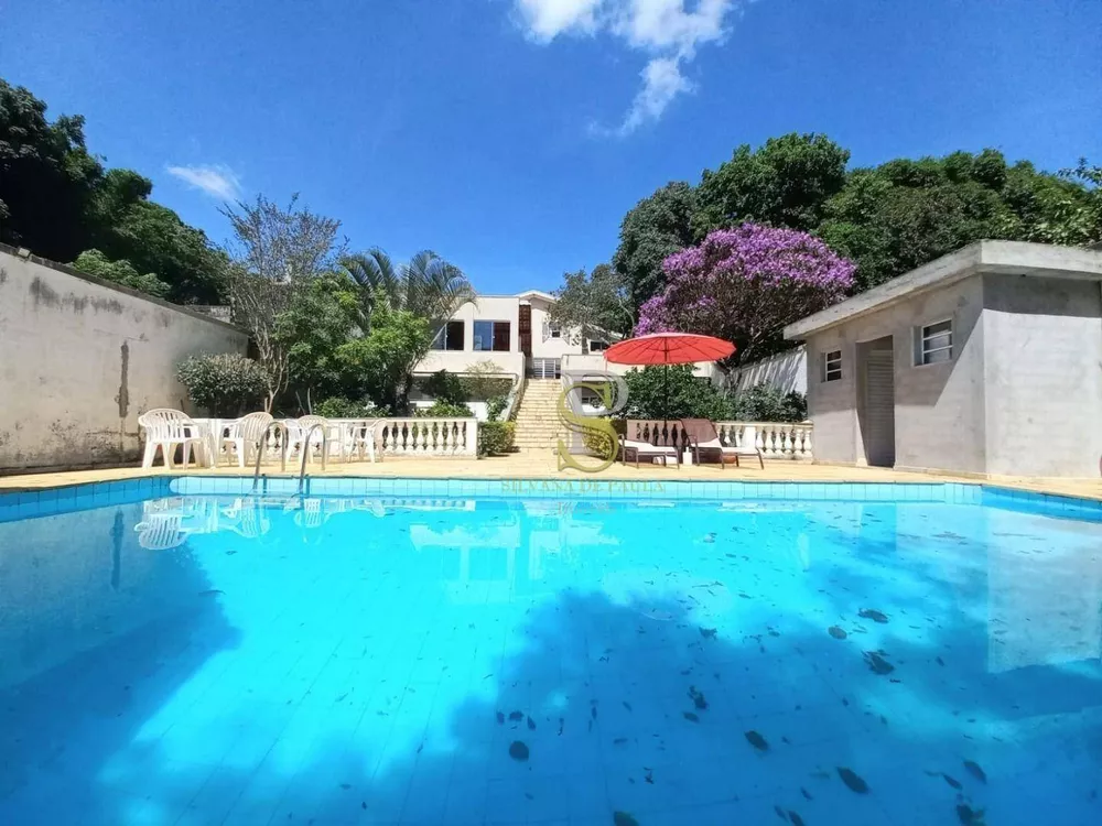 Chácara, 7 quartos, 900 m² - Foto 1