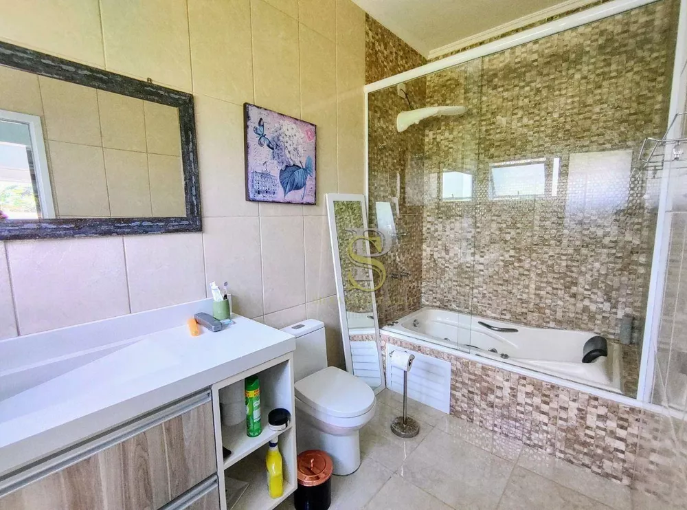 Chácara, 4 quartos, 1500 m² - Foto 1