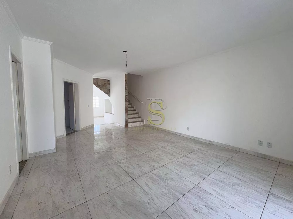 Casa, 6 quartos, 410 m² - Foto 3