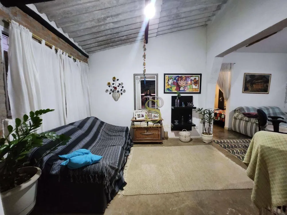 Chácara, 4 quartos, 1412 m² - Foto 4