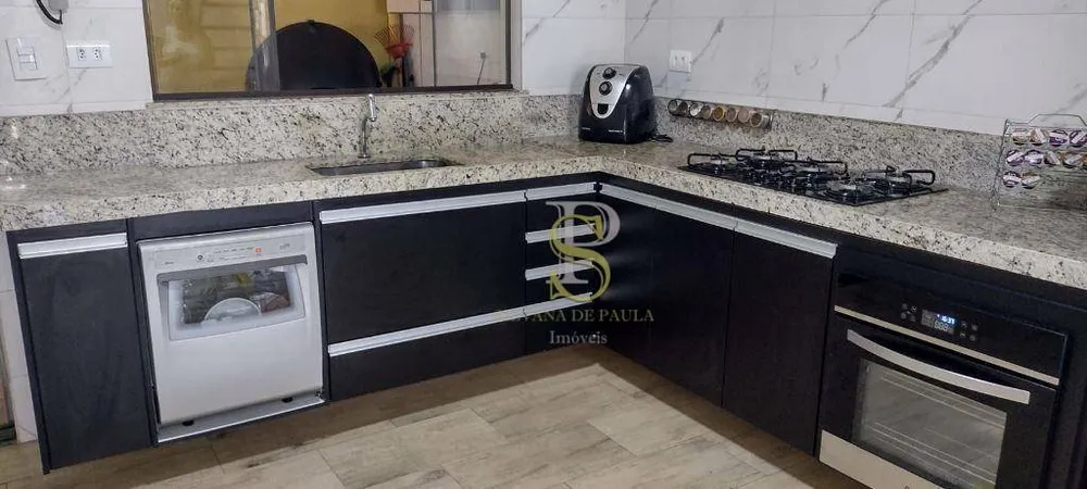 Casa, 4 quartos, 200 m² - Foto 15