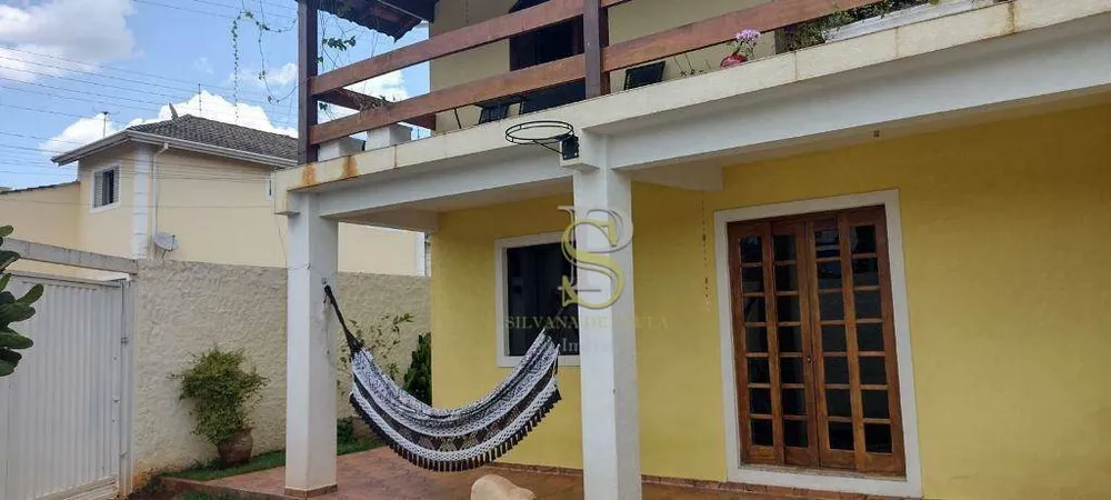 Casa, 4 quartos, 200 m² - Foto 4