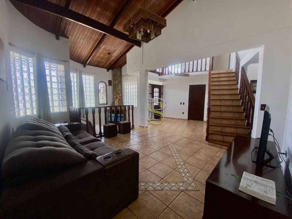 Chácara, 4 quartos, 602 m² - Foto 3