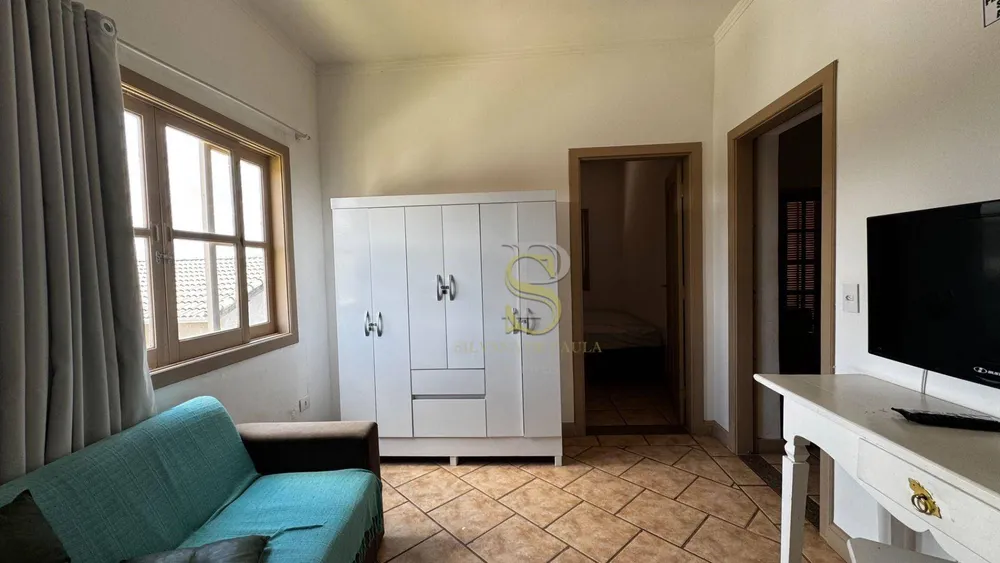 Casa, 5 quartos, 327 m² - Foto 3