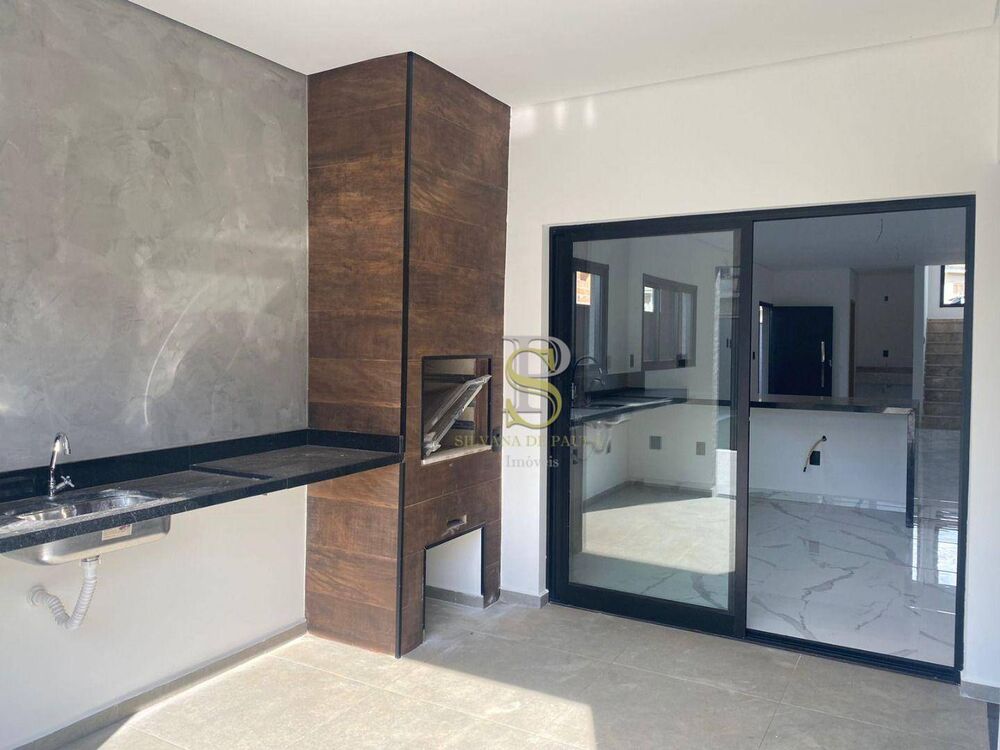 Casa à venda com 3 quartos, 160m² - Foto 3