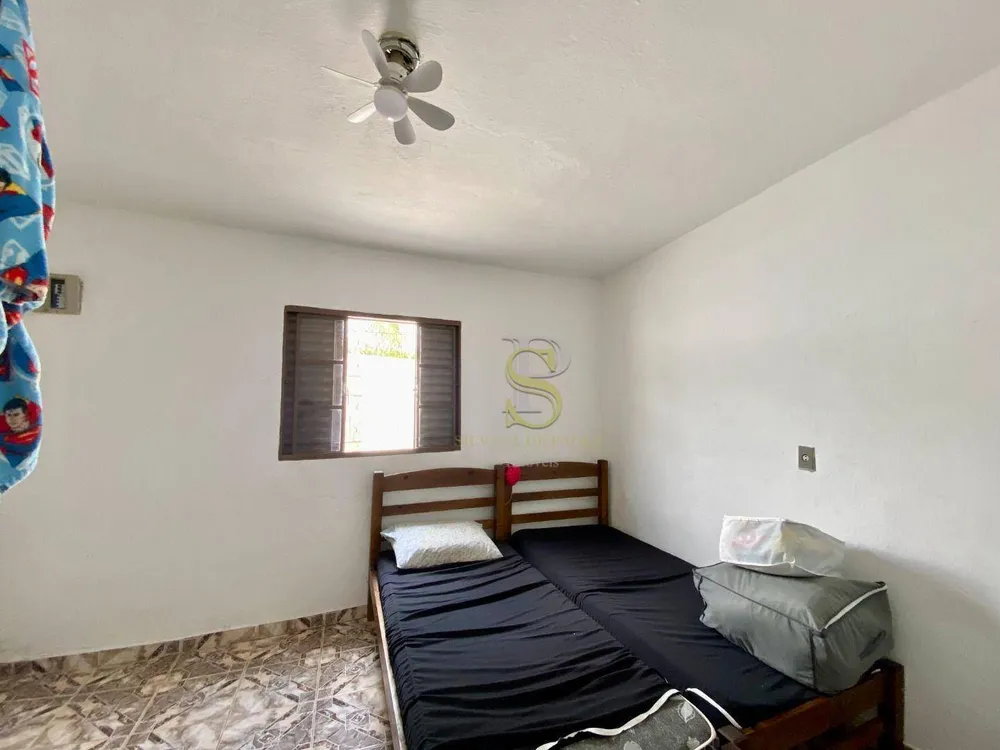 Casa, 3 quartos, 200 m² - Foto 2