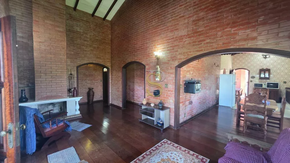 Chácara, 3 quartos, 1050 m² - Foto 3