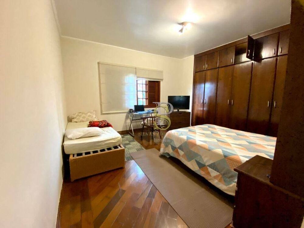Casa, 3 quartos, 319 m² - Foto 12