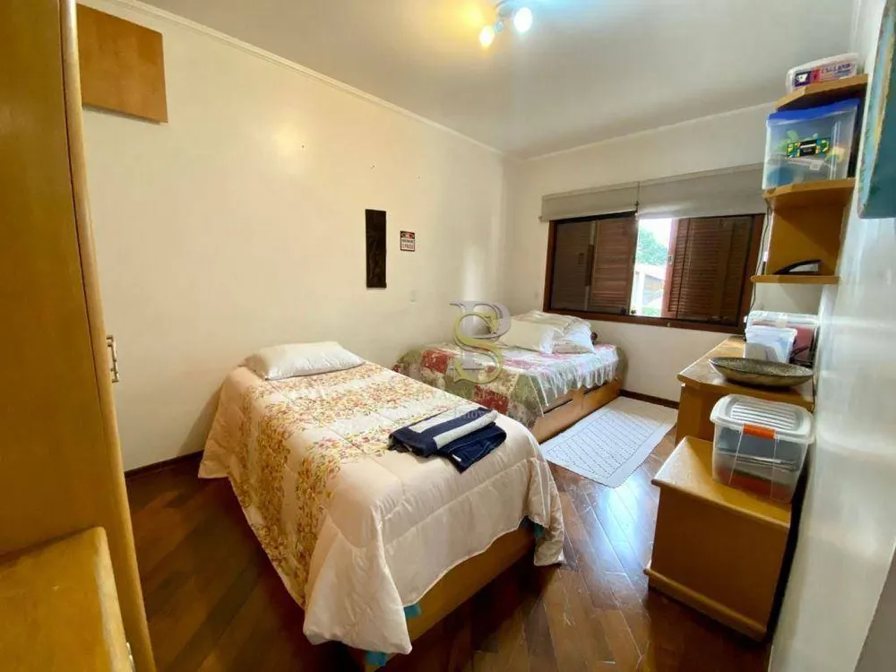 Casa, 3 quartos, 319 m² - Foto 23