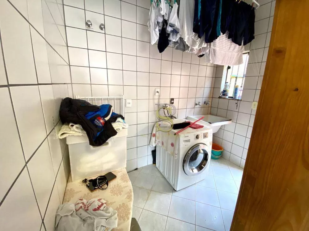 Casa, 3 quartos, 319 m² - Foto 11