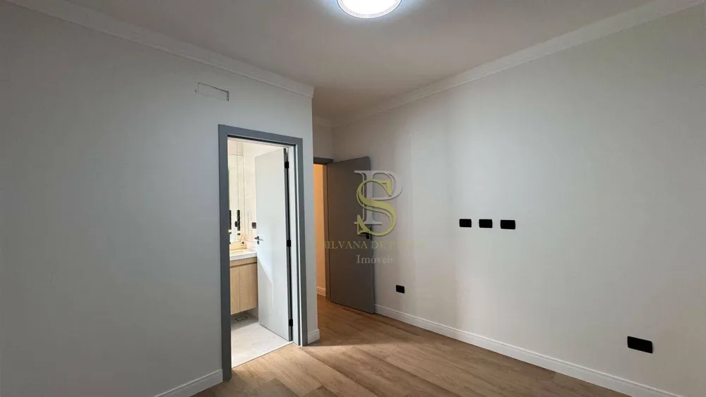 Casa, 3 quartos, 142 m² - Foto 4