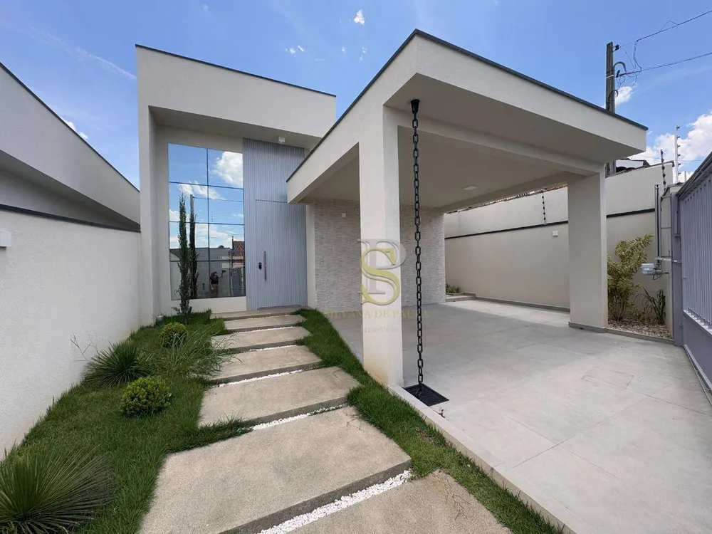 Casa, 3 quartos, 203 m² - Foto 1