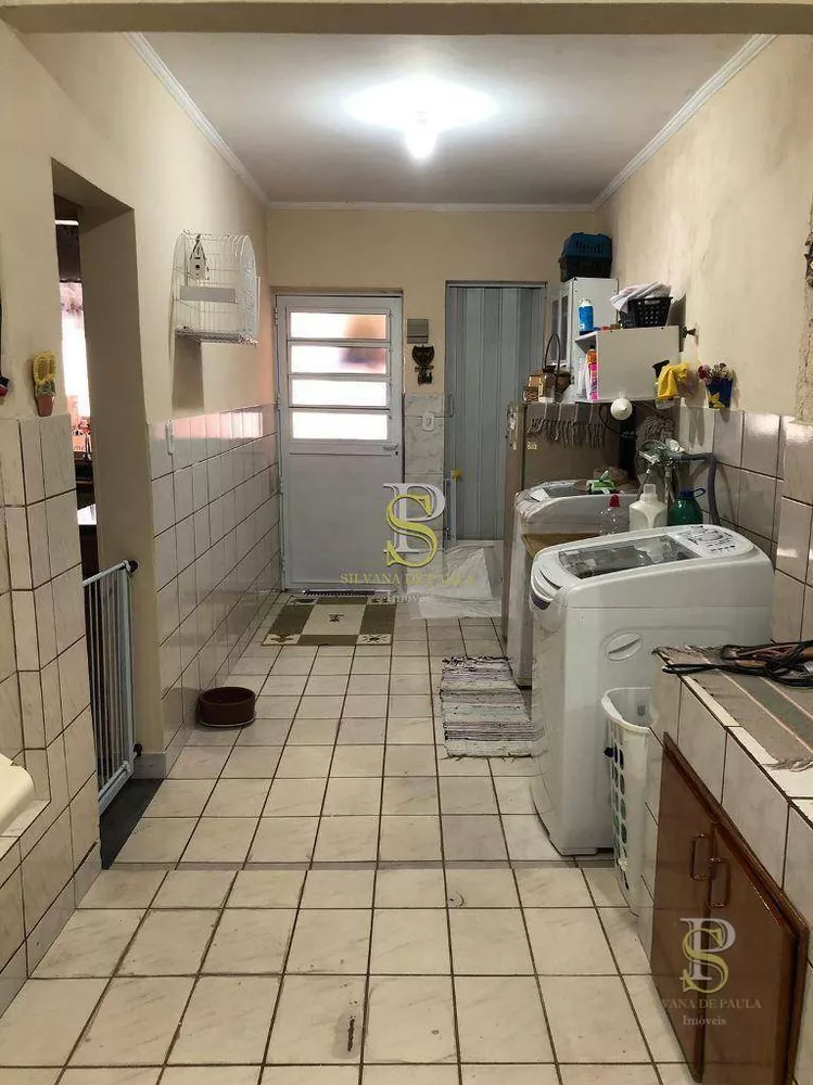 Casa, 3 quartos, 188 m² - Foto 2