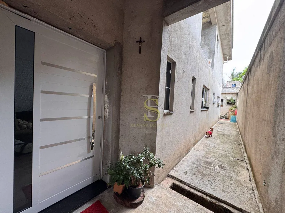 Casa, 3 quartos, 224 m² - Foto 9
