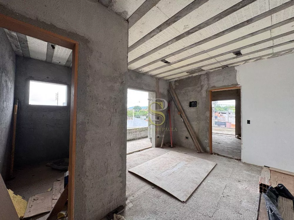 Casa, 3 quartos, 224 m² - Foto 1