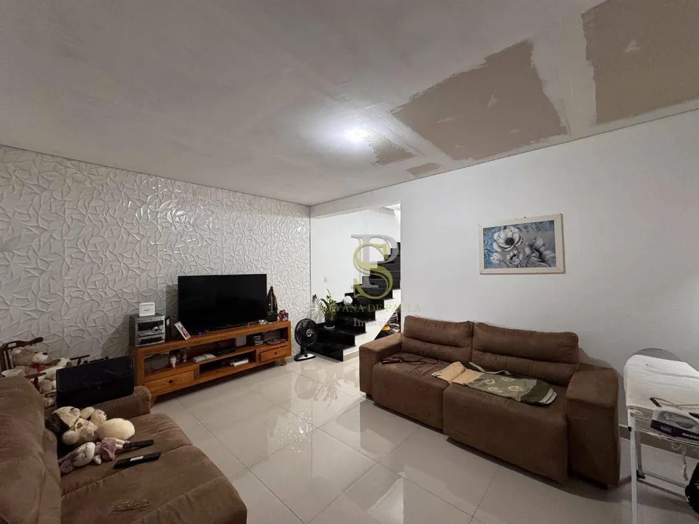 Casa, 3 quartos, 224 m² - Foto 5