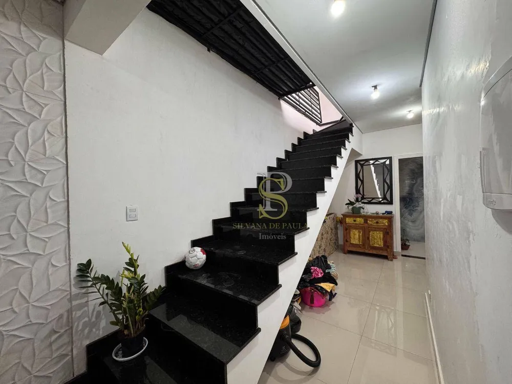 Casa, 3 quartos, 224 m² - Foto 10