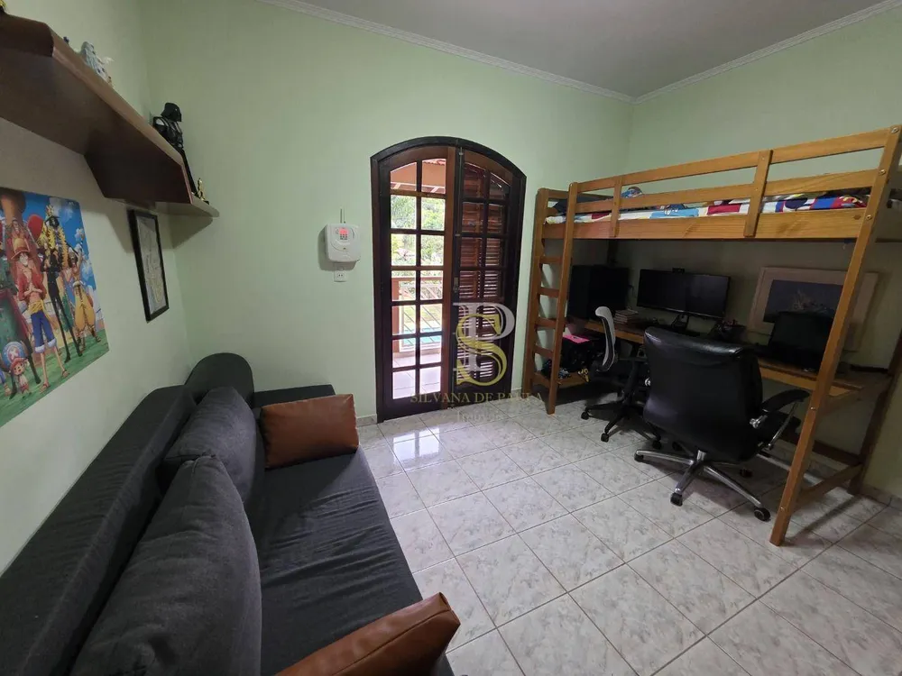 Chácara, 3 quartos, 1140 m² - Foto 11