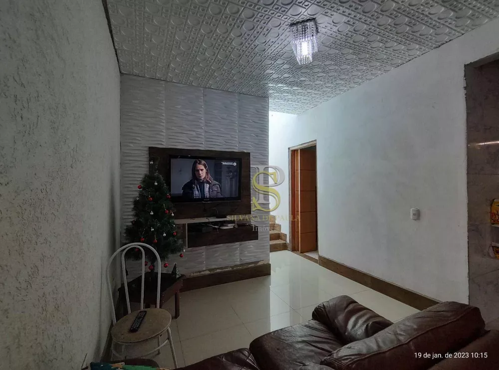 Casa, 3 quartos, 141 m² - Foto 1