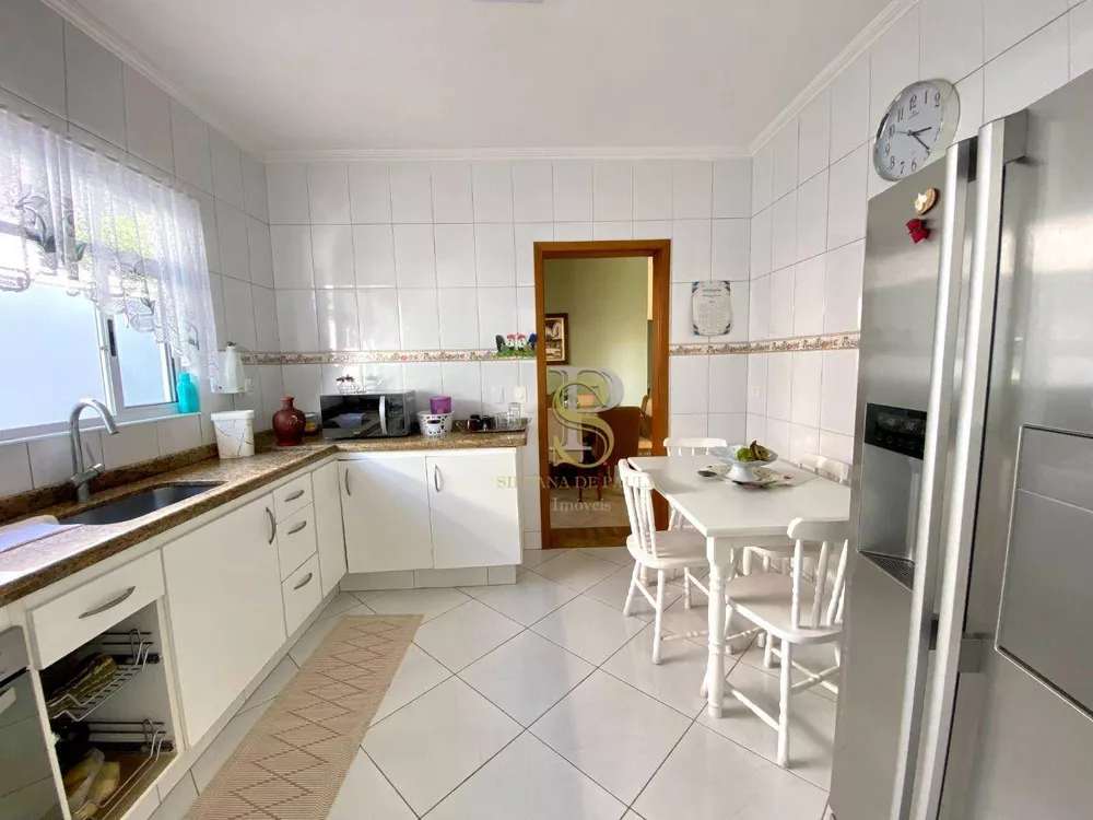 Chácara, 4 quartos, 750 m² - Foto 4