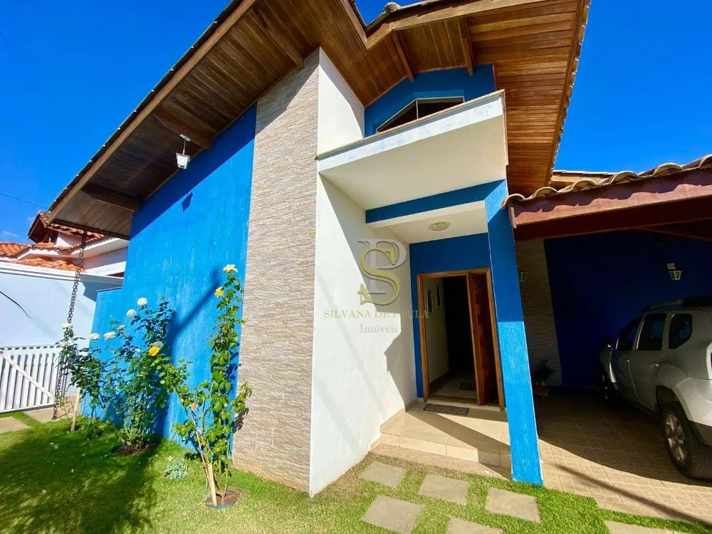 Chácara, 4 quartos, 750 m² - Foto 2
