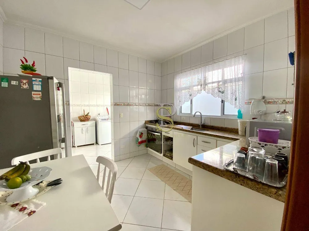 Chácara, 4 quartos, 750 m² - Foto 8