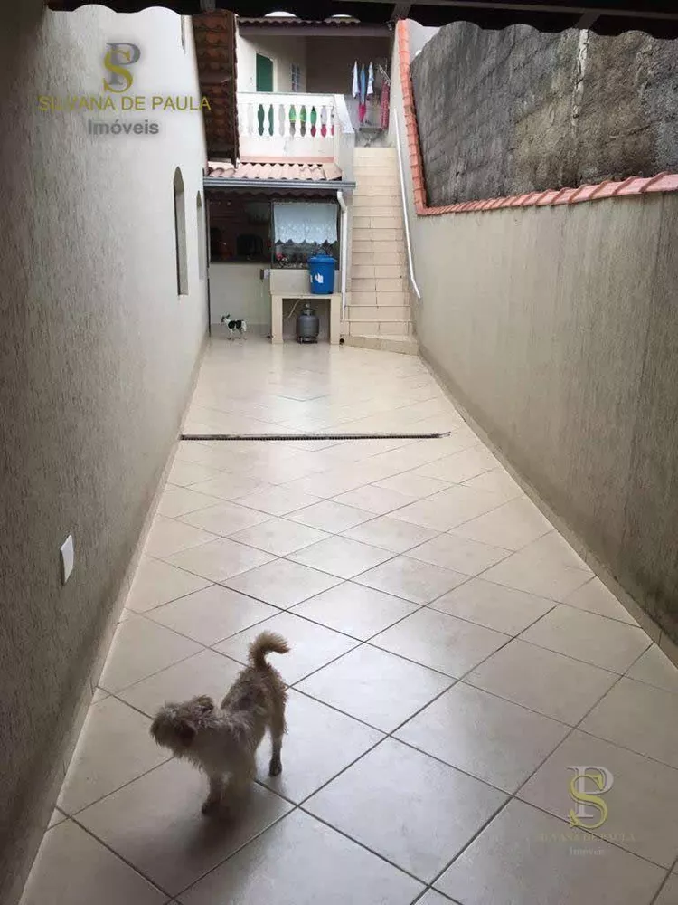 Casa, 2 quartos, 198 m² - Foto 1